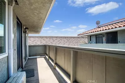 2423 Deodar, Santa Ana, CA 92705 - Photo 19