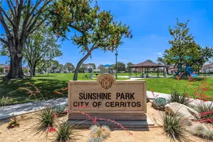 13014 Espinheira Dr, Cerritos, CA 90703 - Photo 35