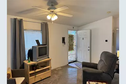 17261 Gothard #5, Huntington Beach, CA 92647 - Photo 9