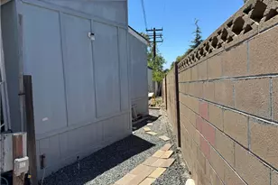 17261 Gothard, Huntington Beach, CA 92647 - Photo 19
