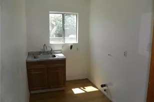 4611 Leonis, Commerce, CA 90040 - Photo 15