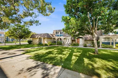 4163 Larwin, Cypress, CA 90630 - Photo 3