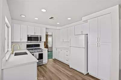 3825 Goldenrod, Rialto, CA 92377 - Photo 7