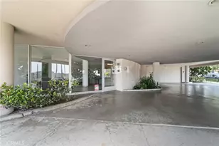 3819 E Livingston Dr, Long Beach, CA 90803 - Photo 25