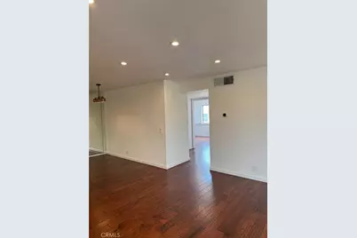 17800 Burbank #204, Encino, CA 91316 - Photo 3