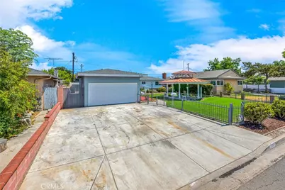 2137 W Cris Avenue, Anaheim, CA 92804 - Photo 51