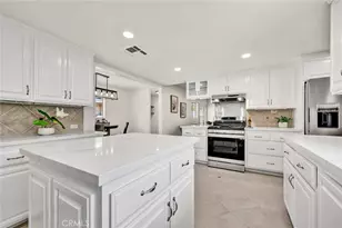 2137 W Cris Ave, Anaheim, CA 92804 - Photo 23