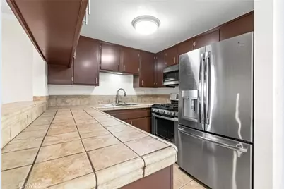 3050 S Bristol #1J, Santa Ana, CA 92704 - Photo 5