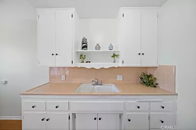 1015 E Ocean Boulevard #12, Long Beach, CA 90802 - Photo 11