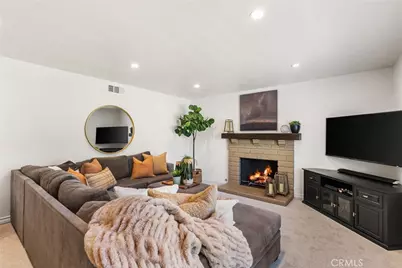 2118 Peachwood Lane, Santa Ana, CA 92705 - Photo 5