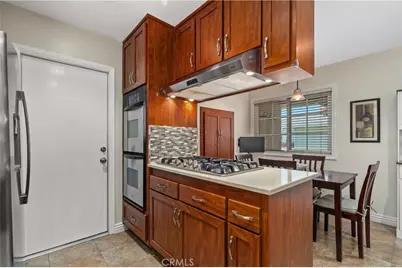 4589 Hazelnut Avenue, Seal Beach, CA 90740 - Photo 11