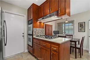 4589 Hazelnut Ave, Seal Beach, CA 90740 - Photo 11