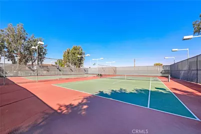 4589 Hazelnut Avenue, Seal Beach, CA 90740 - Photo 39
