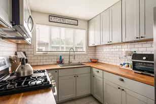 810 E 118th St, Los Angeles, CA 90059 - Photo 5