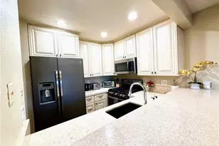 1371 S Walnut, Anaheim, CA 92802 - Photo 9