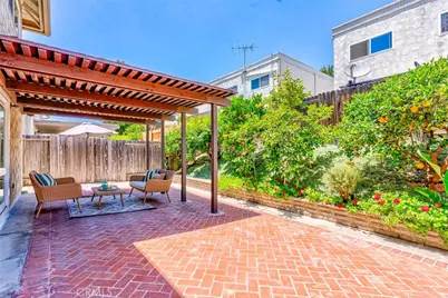 8237 Henshaw, Buena Park, CA 90621 - Photo 37