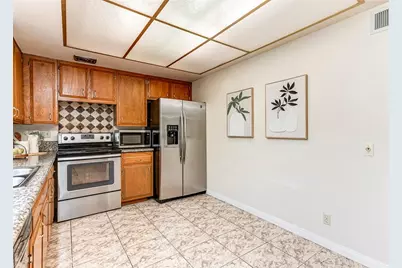 8237 Henshaw, Buena Park, CA 90621 - Photo 13