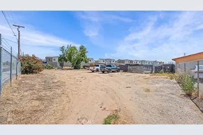 3284 Jackson, Riverside, CA 92503 - Photo 11
