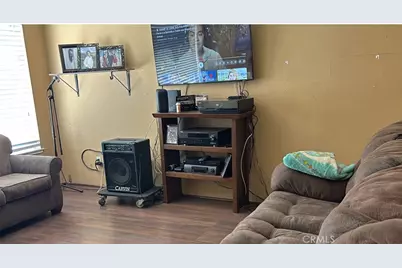 1752 Fraser, Corona, CA 92882 - Photo 3
