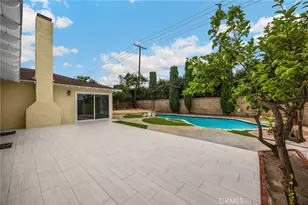 5255 E Bergh Dr, Anaheim, CA 92807 - Photo 23