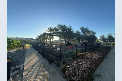 16571 Wyndham #11, Fontana, CA 92336 - Photo 21