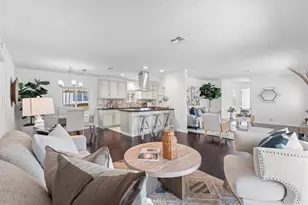 18601 Newland Street, Huntington Beach, CA 92646 - Photo 25
