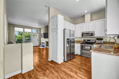 1010 S Volterra, Anaheim, CA 92808 - Photo 7