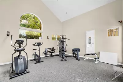 1010 S Volterra, Anaheim, CA 92808 - Photo 15