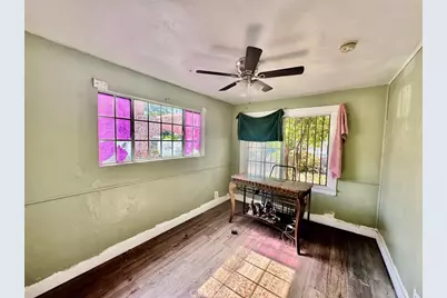 416 E 91st, Los Angeles, CA 90003 - Photo 9