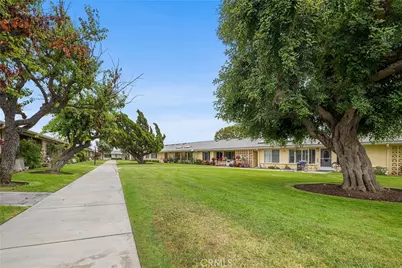 1281 Knollwood #44L, Seal Beach, CA 90740 - Photo 3