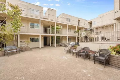 445 W 6th, Long Beach, CA 90802 - Photo 29