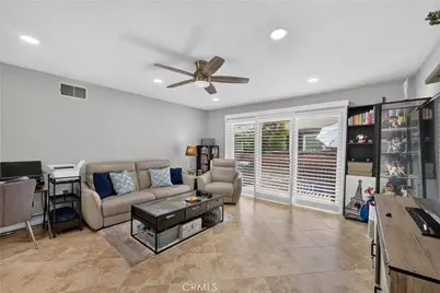 1062 A Cabrillo Park #D, Santa Ana, CA 92701 - Photo 15