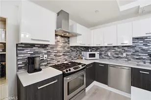 433 Pine Ave, Long Beach, CA 90802 - Photo 1