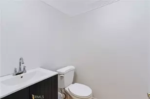 3002 E Via Siena, Anaheim, CA 92806 - Photo 27