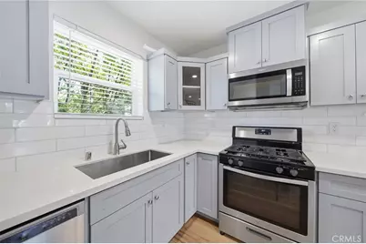 1233 W 39th, Los Angeles, CA 90037 - Photo 23