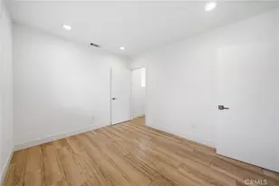 1233 W 39th, Los Angeles, CA 90037 - Photo 45
