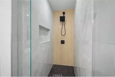 421 S Van Ness, Los Angeles, CA 90020 - Photo 13