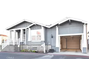 9850 Garfield Ave, Huntington Beach, CA 92646 - Photo 11