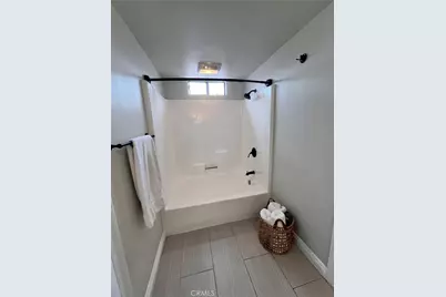 171 Racquet Club Drive, Compton, CA 90220 - Photo 17