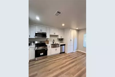 171 Racquet Club Drive, Compton, CA 90220 - Photo 3