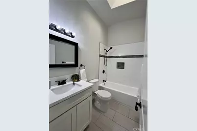 171 Racquet Club Drive, Compton, CA 90220 - Photo 19