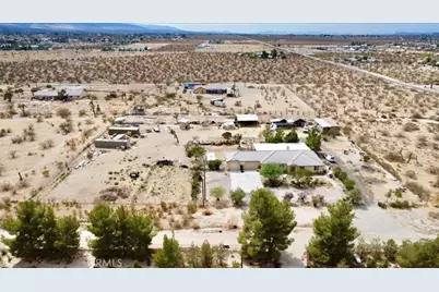 12008 Sierra Vista, Phelan, CA 92371 - Photo 29