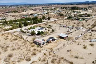 12008 Sierra Vista, Phelan, CA 92371 - Photo 27
