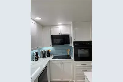 1340 Kenwood Rd., M7-156E, Seal Beach, CA 90740 - Photo 13