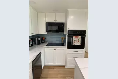 1340 Kenwood Rd., M7-156E, Seal Beach, CA 90740 - Photo 11