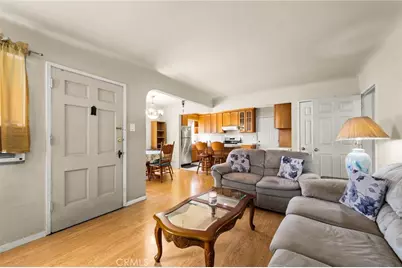 2725 Adriatic Avenue, Long Beach, CA 90810 - Photo 5