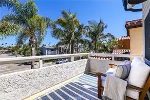 205 4th St, Seal Beach, CA 90740 - Photo 37