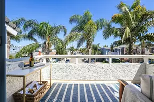 205 4th St, Seal Beach, CA 90740 - Photo 35