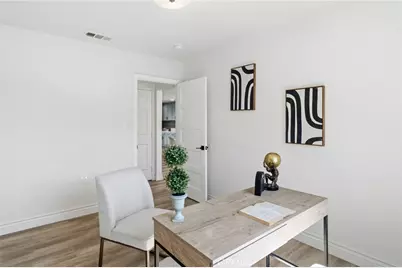 5711 Rocket, Lakewood, CA 90713 - Photo 9