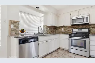 2202 Gregory, Palmdale, CA 93550 - Photo 7